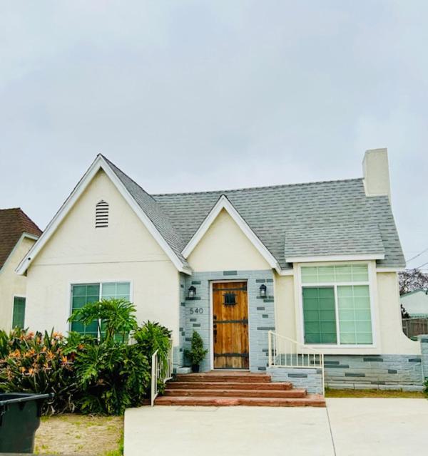 Gated Contemporary 3 Bedroom - 2 Bathroom Home In South La Plus Parking Los Angeles Eksteriør billede